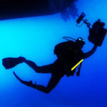 diving with glow sticks